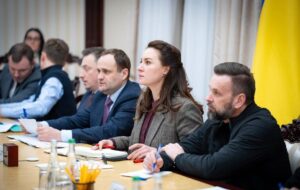 Уряд готує регіони до ударів РФ по енергетиці й після зими