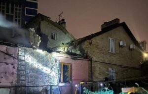 З’явилися фото з наслідками атаки РФ на Київ