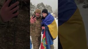 Сьогодні у рамках обміну військовополоненими додому повернулися 157 воїнів-захисників