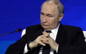 “Захист суверенітету”: Путін закрив доступ до генетичних даних росіян