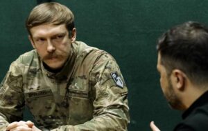 Зеленський підвищив у званні командра корпусу Азов