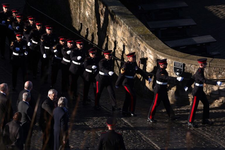 Британія відправила на Близький Схід солдатів, що навчалися в Україні