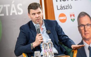 “Делегація” Угорщини їде до Києва щодо Дружби: в МЗС відреагували