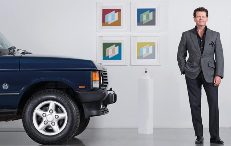 Дизайнер Jaguar Land Rover залишив компанію після 20 років роботи