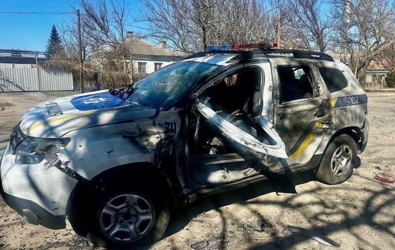 Дрон РФ поранив шістьох поліцейських в Нікополі