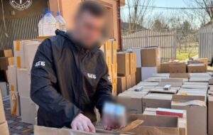 На Буковині викрили великого дистриб&rsquo;ютора нелегальних сигарет у регіоні