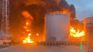 На нафтобазі у Краснодарі знищено усі резервуари – ЗМІ