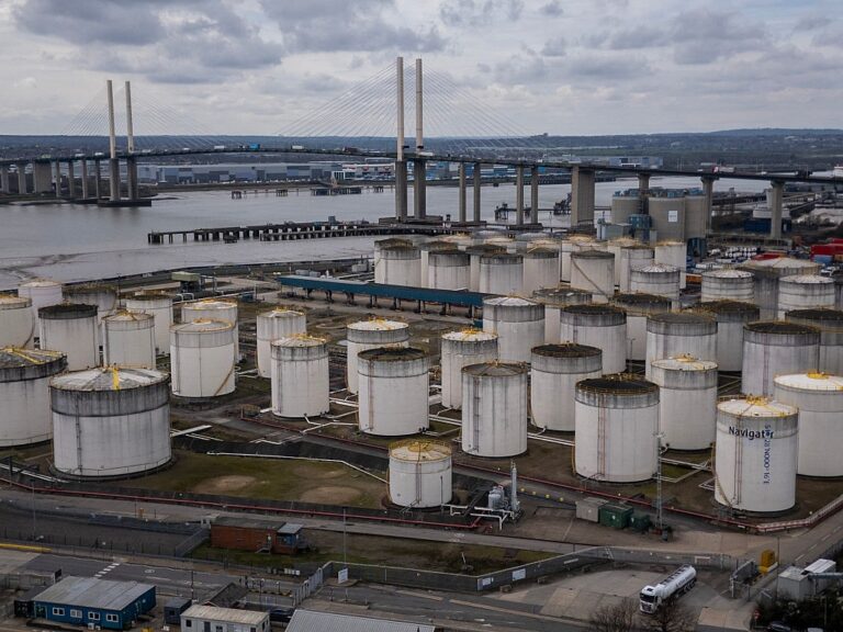 Нафта зреагувала на пропозицію вивільнення стартегічних резервів