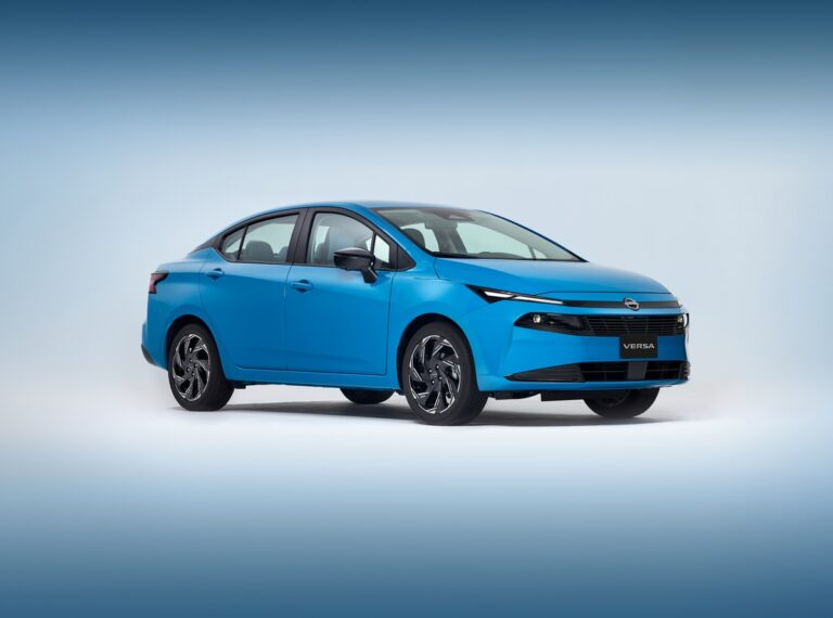 Nissan офіційно представив оновлений Versa