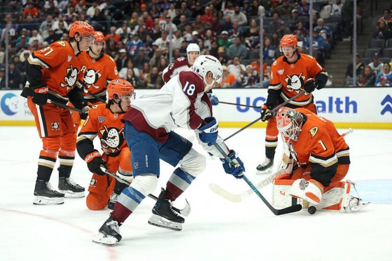 НХЛ: Даллас не залишив шансів Калгарі