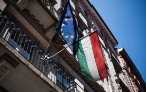 Парламент Угорщини схвалив резолюцію про відхилення членства України в ЄС