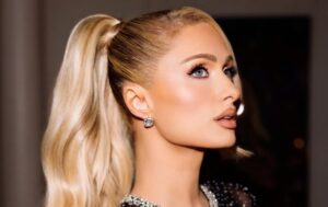 Періс Гілтон показала фото у ванній