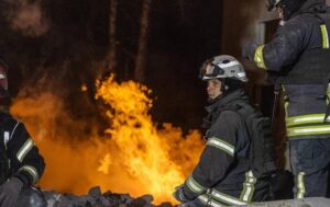 Росія поцілила дронами у житлову забудову Балаклії