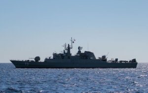 У США заявили, що знищили 11 військових кораблів Ірану