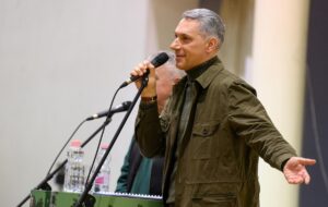 Угорщина пригрозила й надалі грабувати українських інкасаторів