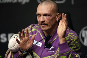 Усик розповів, чому не планує бій з Ітаумаю