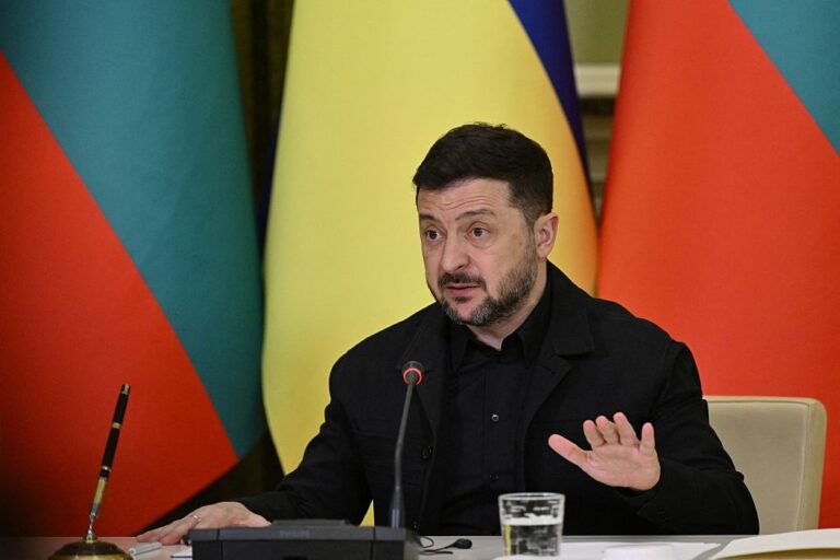 Зеленський: Трамп бачить лиш один шлях до миру