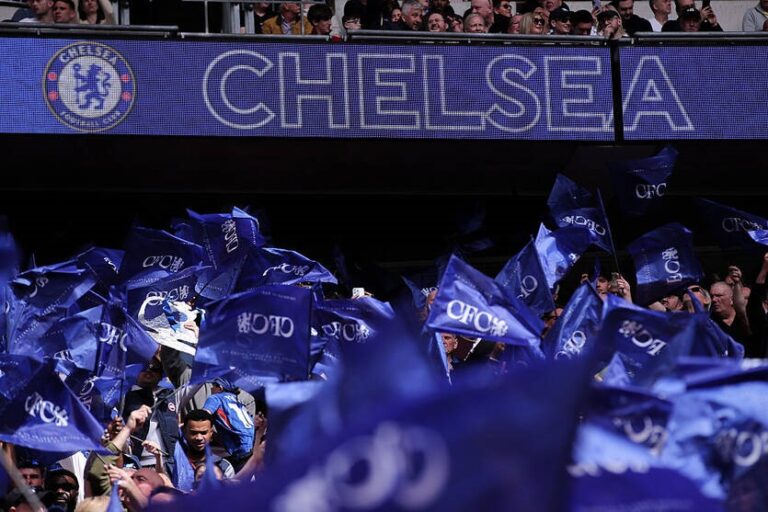 Челсі включив колишнього тренера Реала до шорт-листа кандидатів