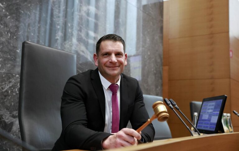 Голова парламенту Словенії анонсував поїздку в Росію та вихід з НАТО