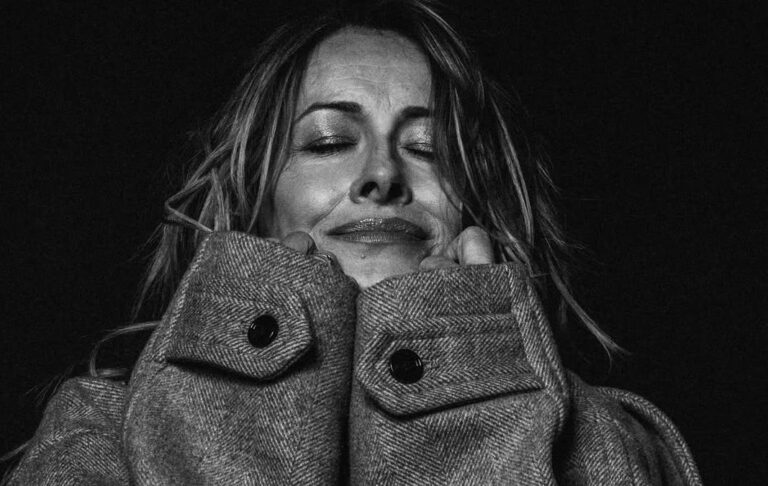 Кравець вперше за довгий час показала 9-річних двійнят