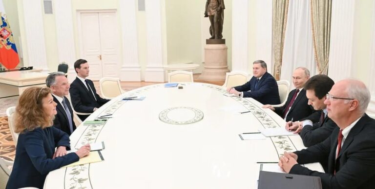 Кремль зробив нову заяву про переговори з Києвом