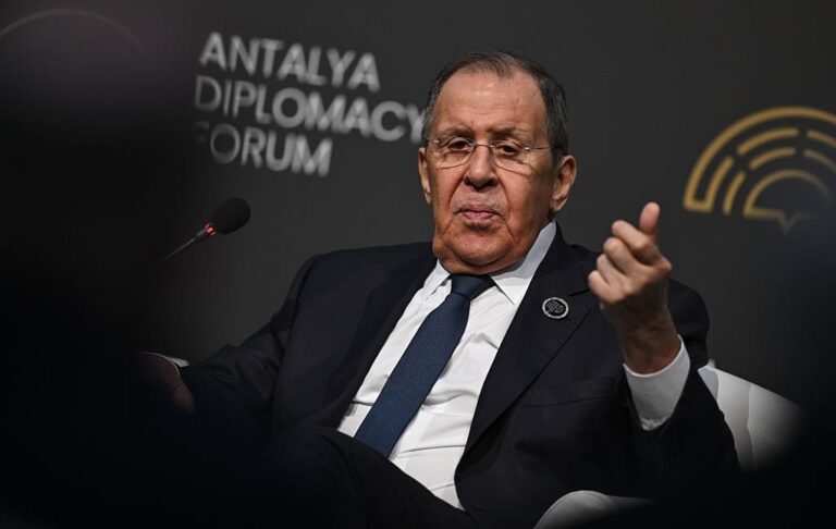 Лавров зробив заяву про переговори щодо України