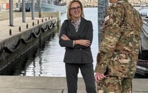 Не через Трампа: у Держдепі назвали причину звільнення Девіс