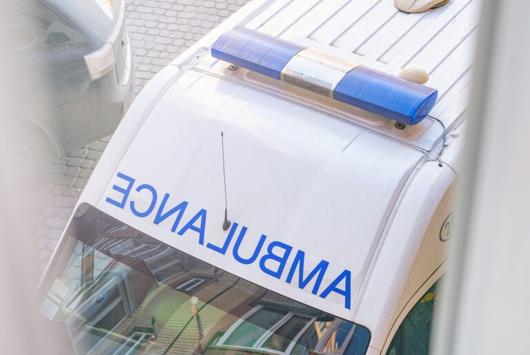 Поблизу ТЦ у Харкові стався вибух