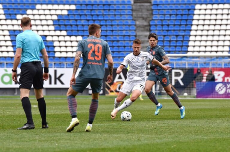 Шахтар обіграв Зорю з пенальті та голом новачка команди