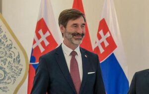 Словаччина назвала умову голосування за нові санкції проти РФ