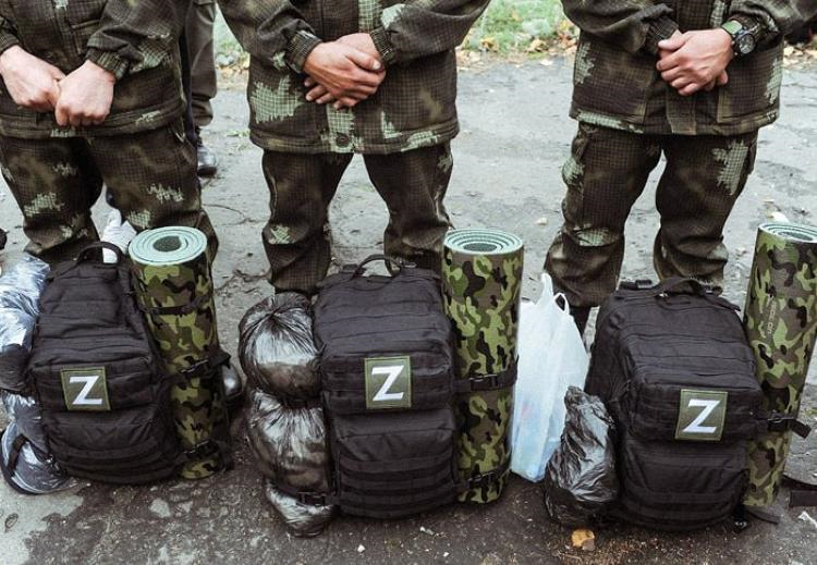 У Росії формують списки “добровольців” із боржників та студентів – ГУР