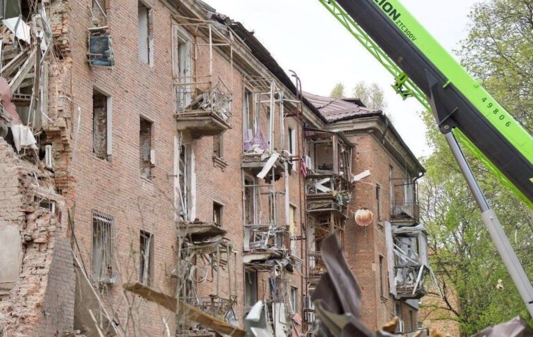 Удар по Дніпру: зросла кількість жертв і поранених