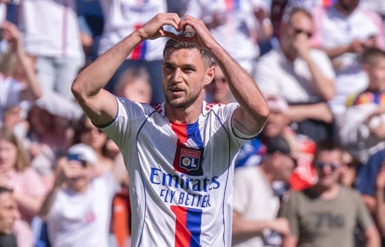 Яремчук двічі вклав Осер