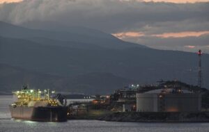 Європа вводить заборону на імпорт російського СПГ