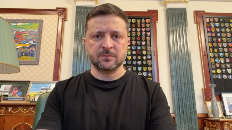Тільки цими місяцями мінус 10% російської нафтопереробки. Звернення Президента 18.05.2026