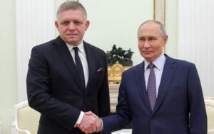 Фіцо передасть Путіну послання Зеленського – ЗМІ