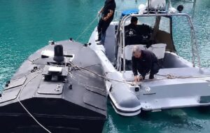 Греція чекає від України пояснень щодо знайденого морського дрона