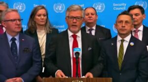 Країни засудили погрози РФ посольствам у Києві