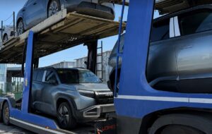 На Буковині зупинили контрабанду електрокарів на кордоні з Румунією