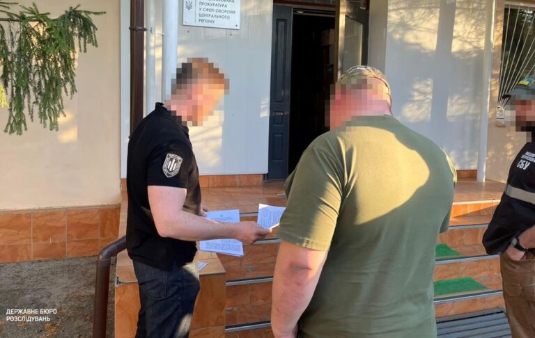 На Чернігівщині командир “прикривав” військових-прогульників