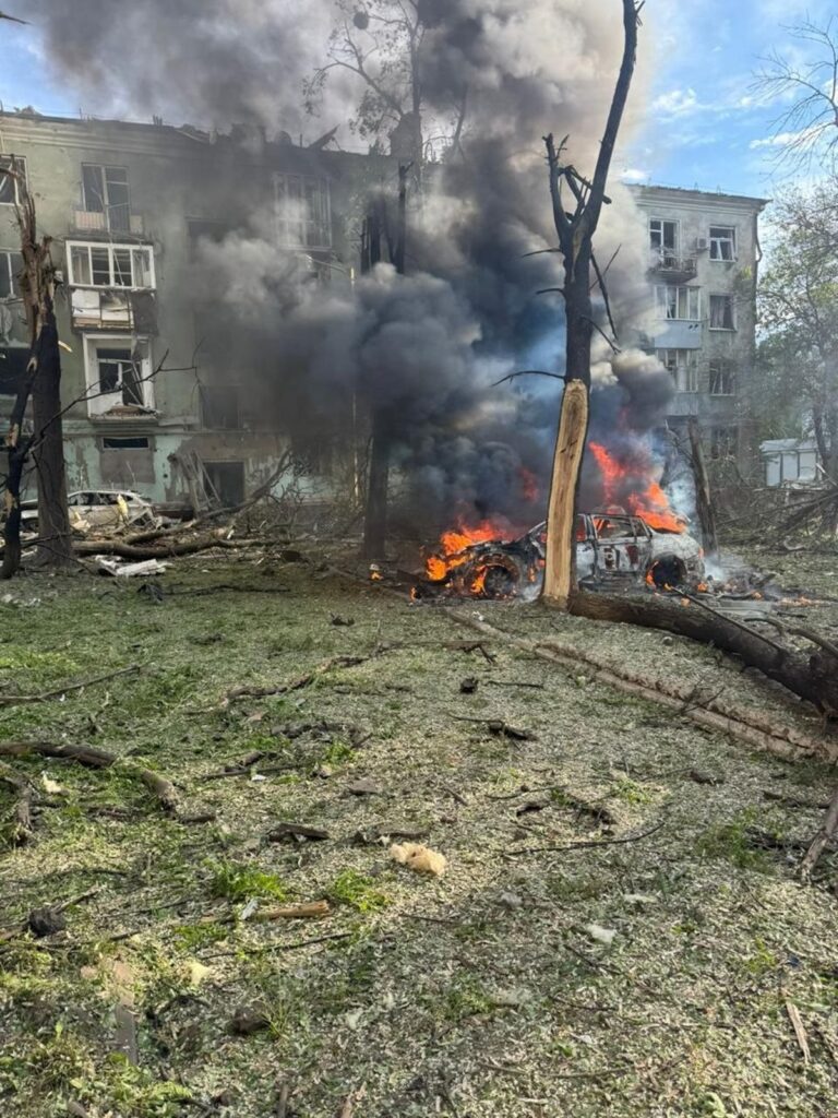 На центр Краматорська РФ скинула дві авіабомби