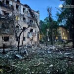 Наслідки атаки на Дніпро: дев&rsquo;ять поранених і руїни