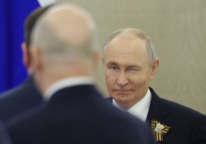 “Пан Зеленський”: як Путін пом’якшив риторику