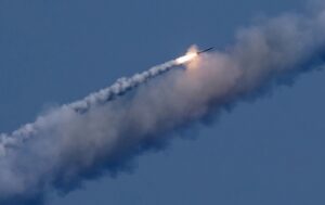 Полтавщину атакують БПЛА, Україні загрожує балістика