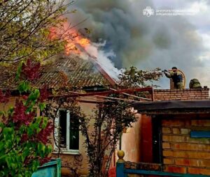 Росіяни били дронами й артилерією по Дніпропетровщині, є постраждалі