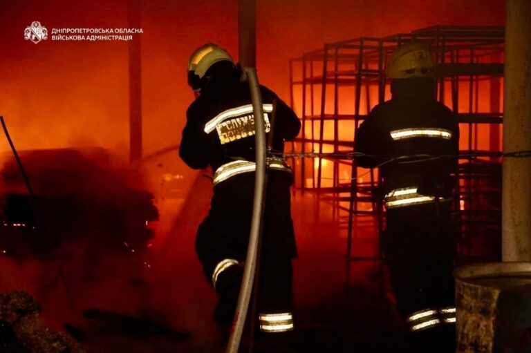 Росіяни вдарили балістикою по Дніпру