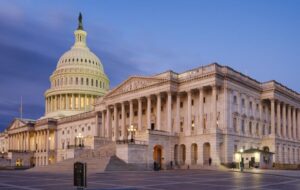 Сенат США просуває обмеження повноважень Трампа щодо Ірану – CNN