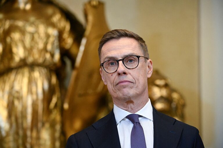 Стубб назвав три сценарії війни в Україні