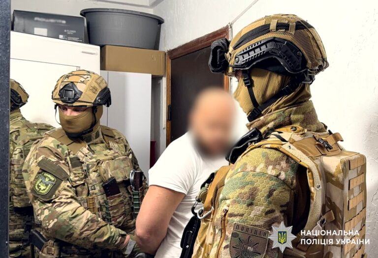 У Києві викрили схему легалізації іноземців-“волонтерів”