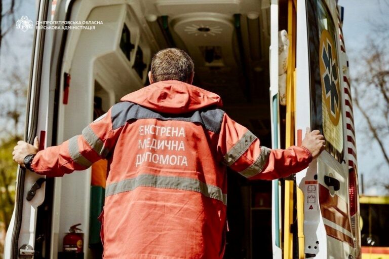 Удар по Дніпру: 15 поранених досі перебувають у лікарнях
